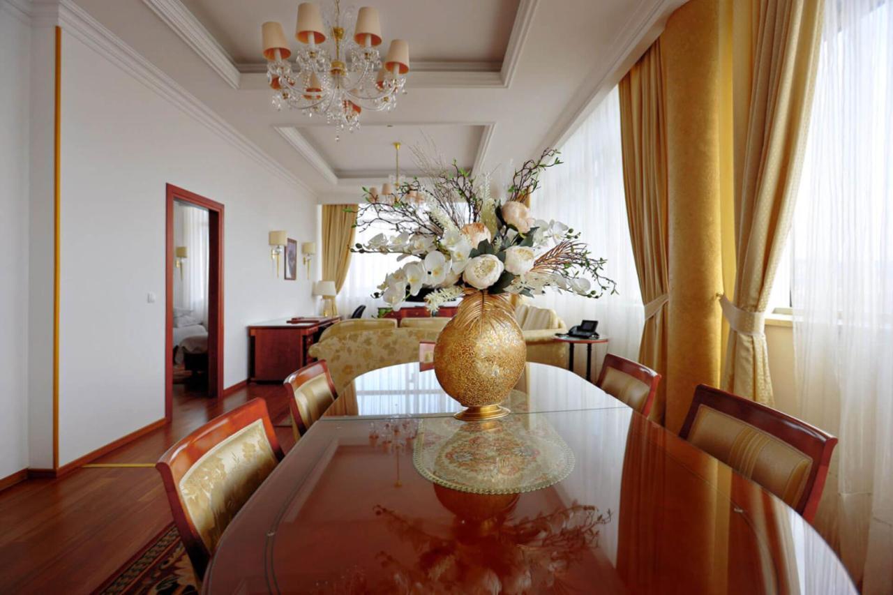 Apart-Hotel Integra บันยาลูกา ภายนอก รูปภาพ