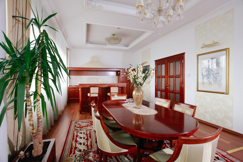 Apart-Hotel Integra บันยาลูกา ห้อง รูปภาพ